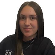 Soy una chica de 22 años, me encantan los niños y ayudarles en sus tareas